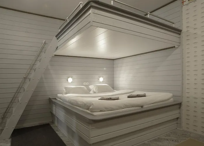 Guesthouset Seaview & 4*