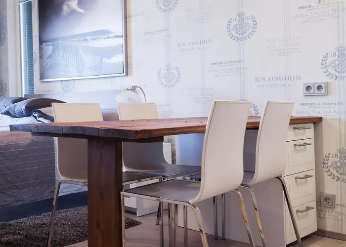 Guesthouset Seaview & 4*